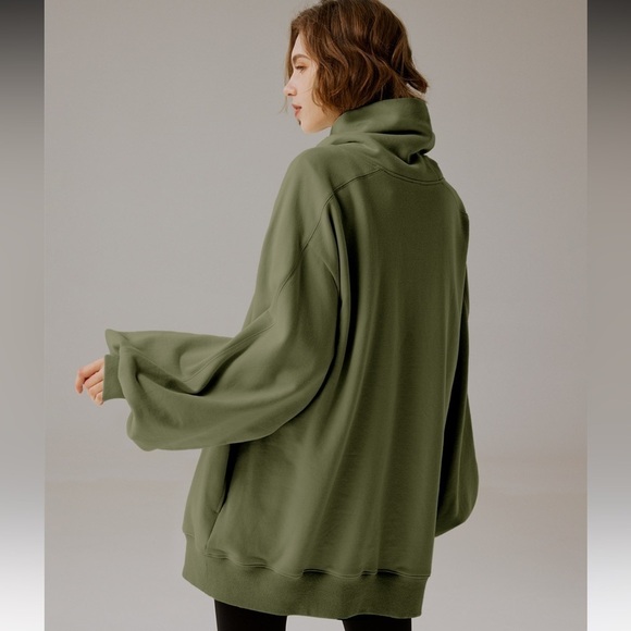 nap Tops - Nap Boxy Turtleneck Olive Green Sweatshirt